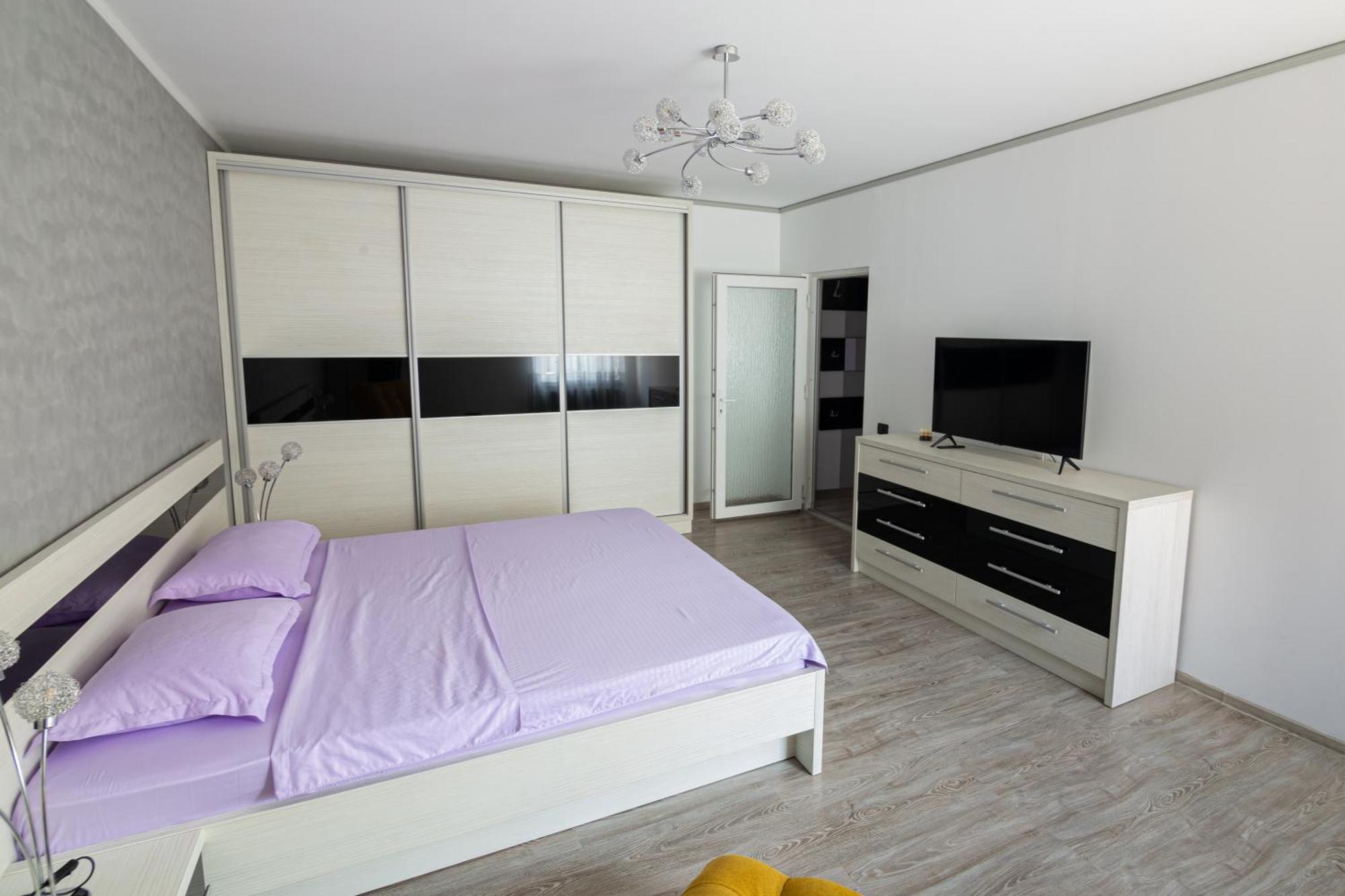 Whitehouse Apartment อาราด ภายนอก รูปภาพ
